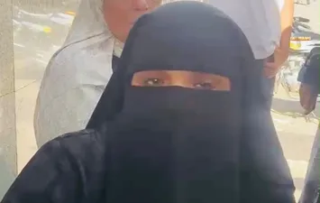 خالة ادم تطالب بكشف الكاميرات فى المدرسة