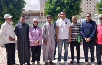 زيارة مفاجئة لوزير الشباب والرياضة بمطروح 