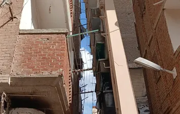 عقار شارع المازني المائل بكرموز