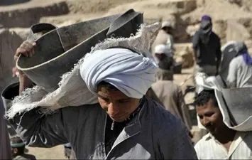 قانون تنظيم العمالة 