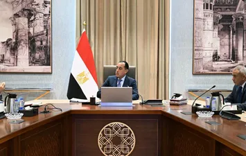 مصطفى مدبولي ورئيس الرقابة المالية
