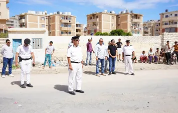 نائب محافظ مطروح يقود حملة لإزالة الزرائب 