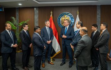 وزير البترول
