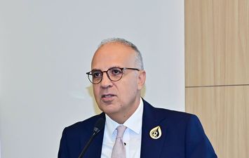 وزير الري 