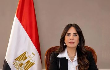 وزيرة الاسكان