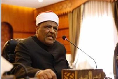 الدكتور عباس شومان 