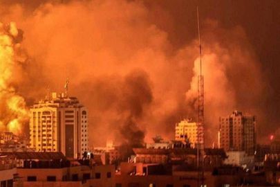 طائرات الاحتلال تقصف منزلاً في محيط مستوصف الأقصى