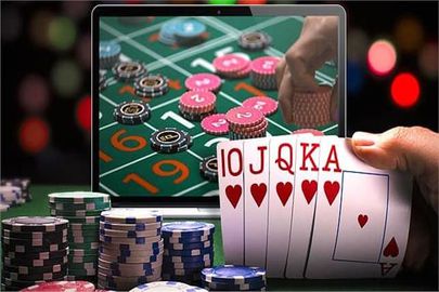  خطورة المقامرات الإلكترونية