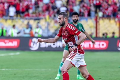 عمر كمال عبد الواحد