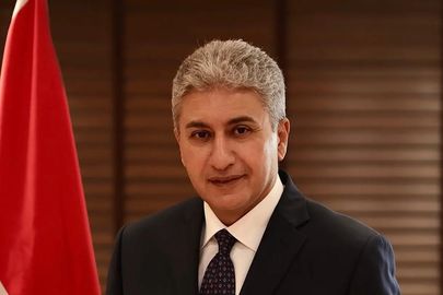 شريف فتحي وزير السياحة والآثار