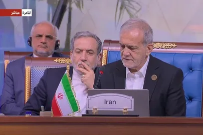 مسعود بزشكيان الرئيس الإيراني