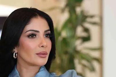 منى زكي 