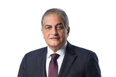 أسامة كمال 