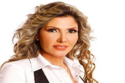 نادية مصطفى 