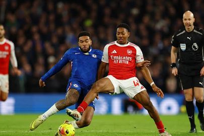 ارسنال وتشيلسي