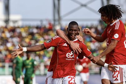 الأهلي ويانج أفريكانز 