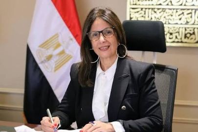 وزيرة الثقافة جيهان زكي 