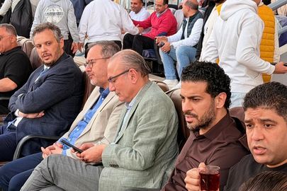 سفير تركيا يتابع مباراة بيراميدز وإنبي 