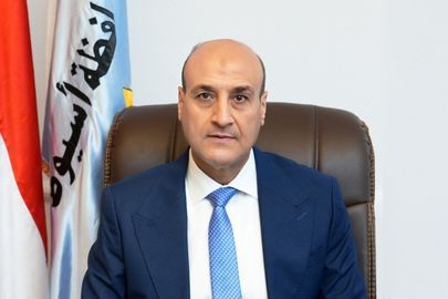 محمد علوان محافظ أسيوط 