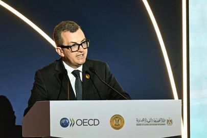 أحمد رستم وزير التخطيط