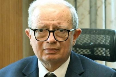  الدكتور حسين عيسى، نائب رئيس مجلس الوزراء للشئون الاقتصادية