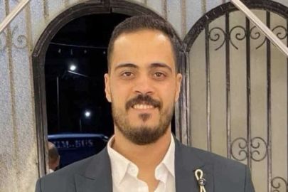 والدة الشاب الكاشير المعتدى عليه ببورسعيد تروى تفاصيل الواقعة : شباب ذى الورد بيروحوا بسبب البلطجة