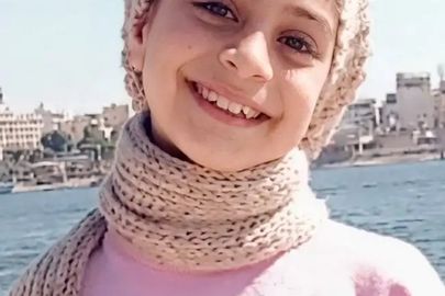 الطالبة 