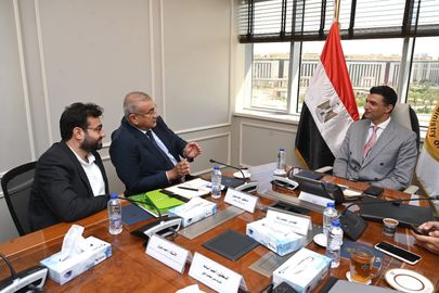 وزير الصناعة 