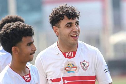 أيمن عبد العزيز 