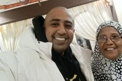 اوتاكا ووالدته 