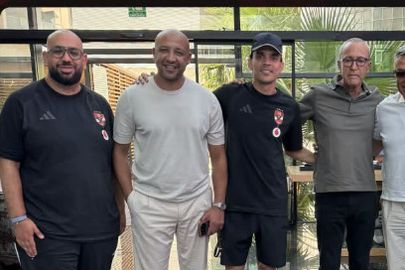 رئيس المغرب الفاسي يزور بعثة الأهلي 