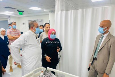 جولة ميدانية للدكتور أحمد خالد لمتابعة المصابين
