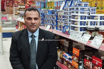 المهندس جمال عمار خلال الجولة 
