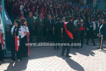 استقبال طلاب جامعة سوهاج