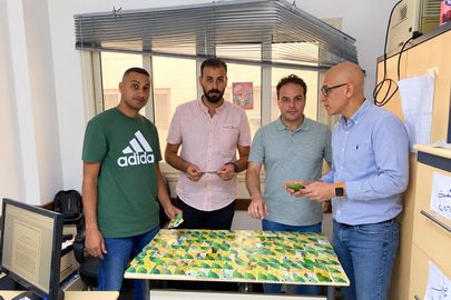 بطاقات التموين المضبوطة