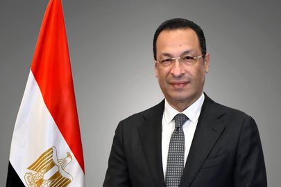 وزير الاتصالات 