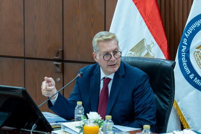 وزير البترول 