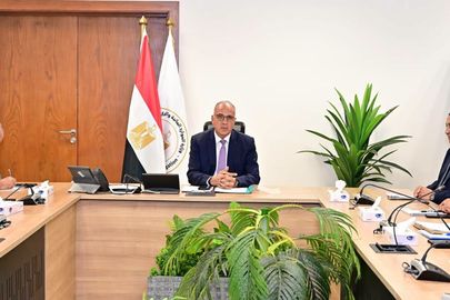 وزير الري