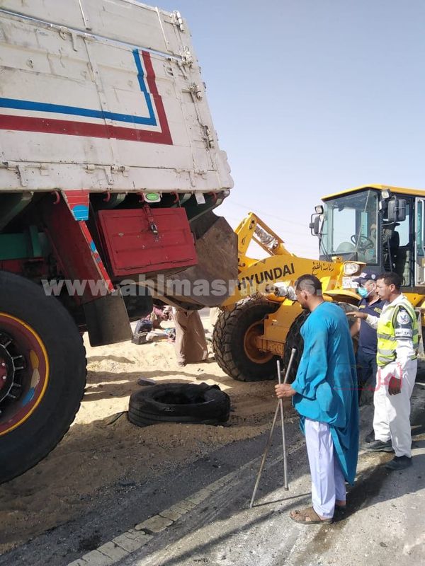 حادث أنقلاب سيارة باسيوط الجديدة 