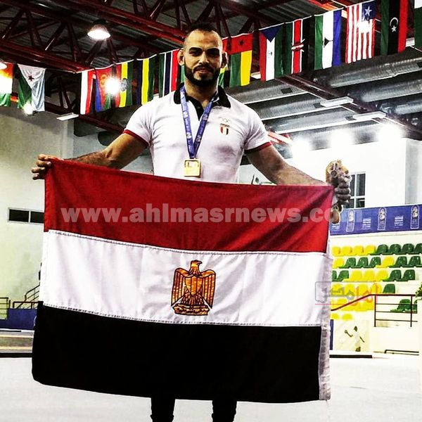 حسام الميرغنى بطل مصارعة فخر أسيوط 
