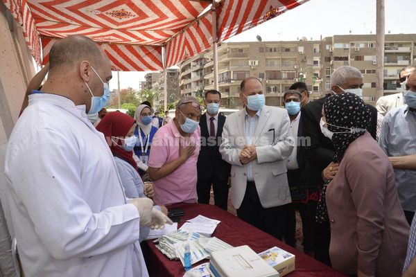 محافظ أسيوط يشهد انطلاق قوافل حزب حماة الوطن لتطعيم كورونا 
