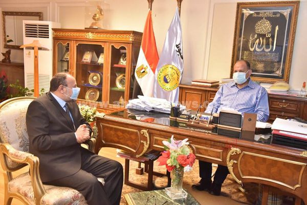 محافظ أسيوط يلتقي نائب رئيس جامعة الأزهر  