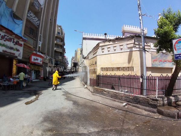 استمرار حملات تعقيم وتطهير المساجد قبل صلاة الجمعة 