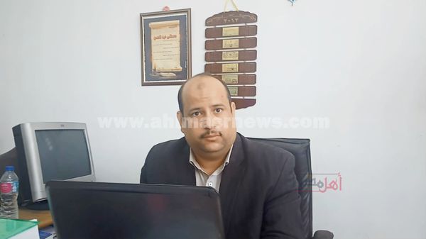 الدكتور مصطفى عبد المحسن عبد التواب الفائز بجائزة الدولة التشجيعية لعام 2020-2021 