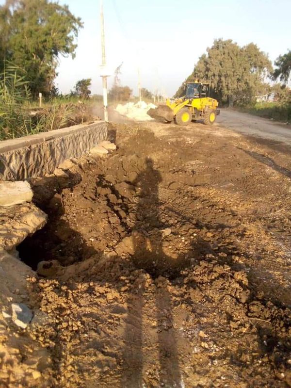 رئيس مركز ومدينة بيلا فى كفر الشيخ يتابع أعمال النظافة وإحلال وتجديد خطوط مياه الشرب 