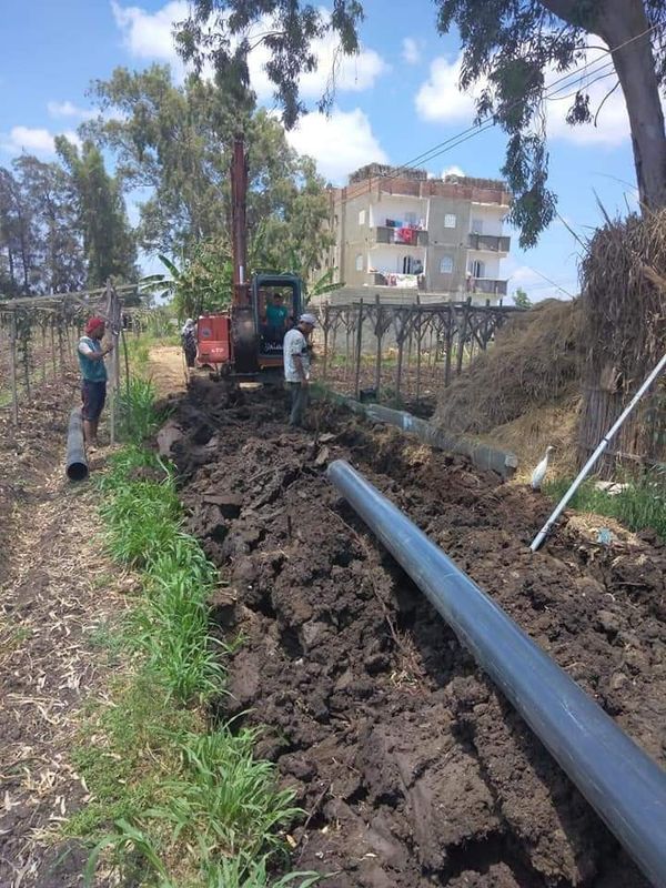 رفع كفاءة الطرق وتغيير خط مياه الشرب بطول 800 متر بمدينة مطوبس فى كفر الشيخ