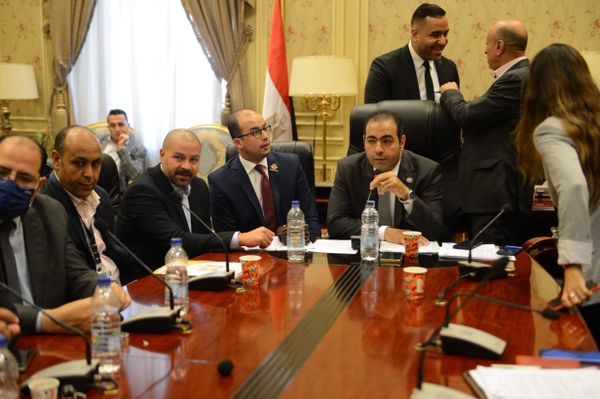 لجنة الشباب