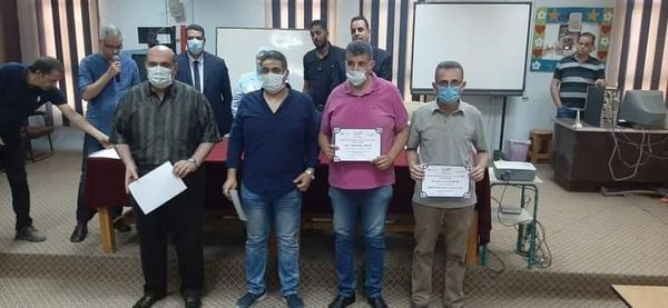 محافظ كفر الشيخ يهنئ الطلاب الفائزين بالمراكز الأولى بمسابقة آيسف للعلوم والهندسة