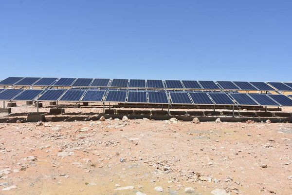 محطات تحلية الطاقة الشمسية لتوفير مياه الري