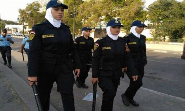 الشرطة النسائية